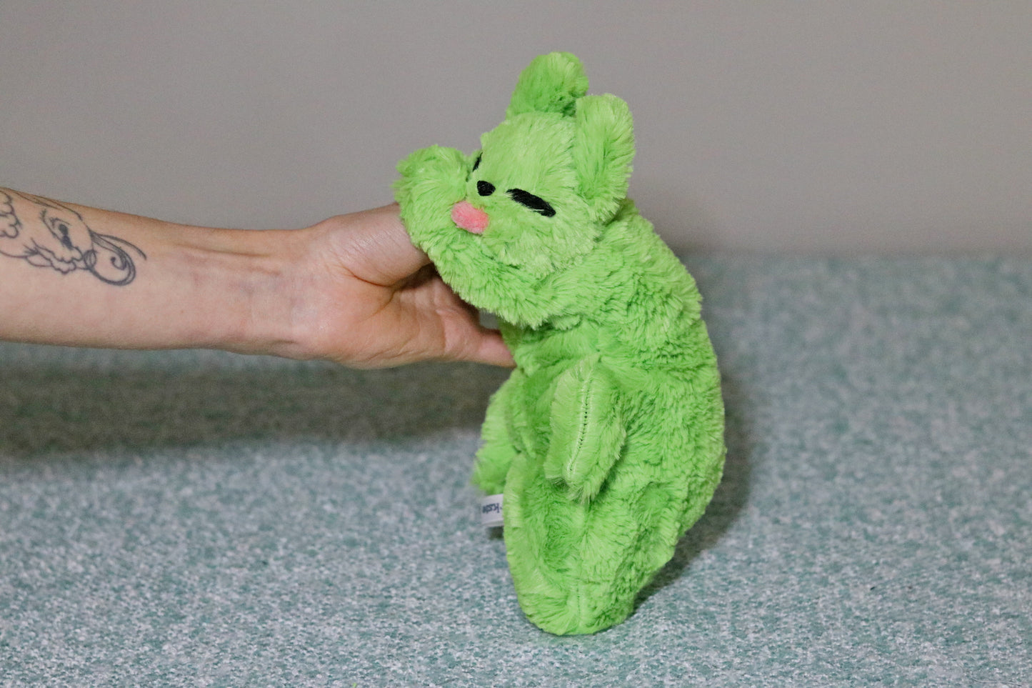 Rain World, Slugpup plushies with MAGNETS - READY TO SHIP