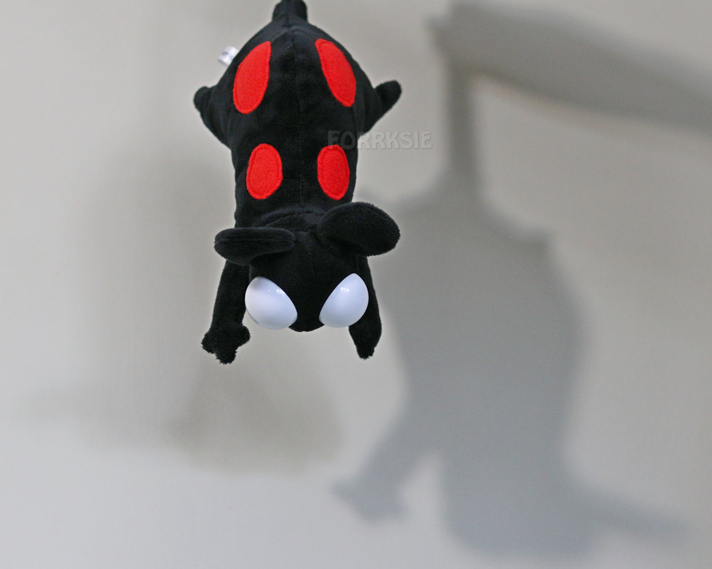 PRE-ORDER Lantern Mouse plushie, Rain World, with MAGNETS