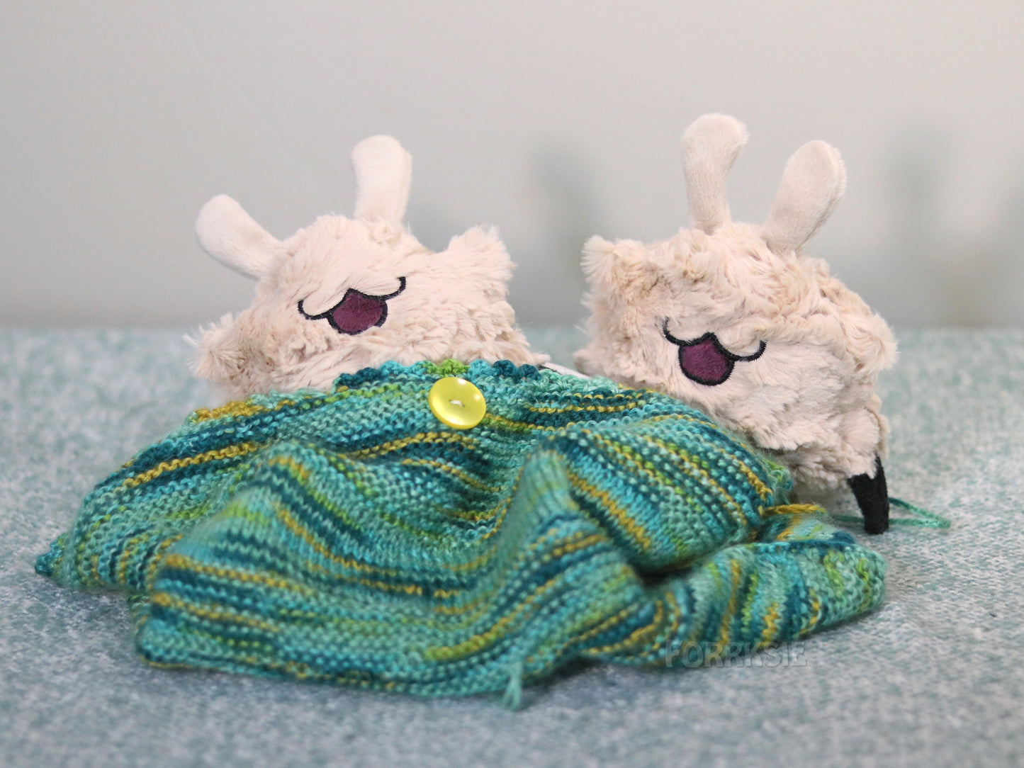 Flea plush, 18cm/7" - READY TO SHIP