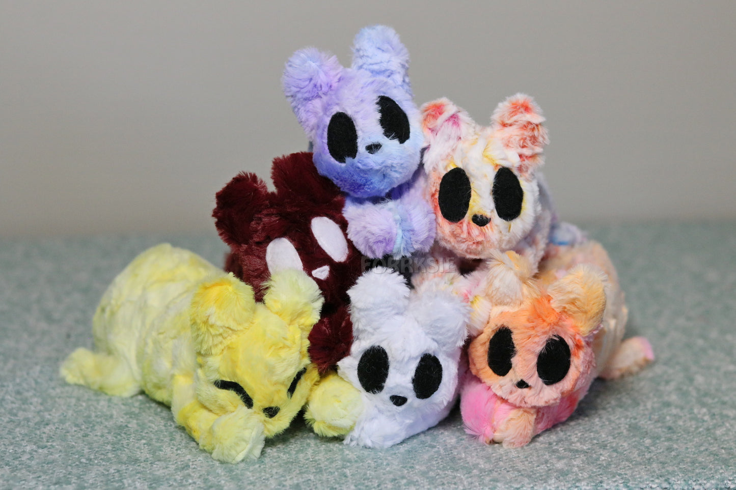 Rain World, Slugpup plushies with MAGNETS - READY TO SHIP