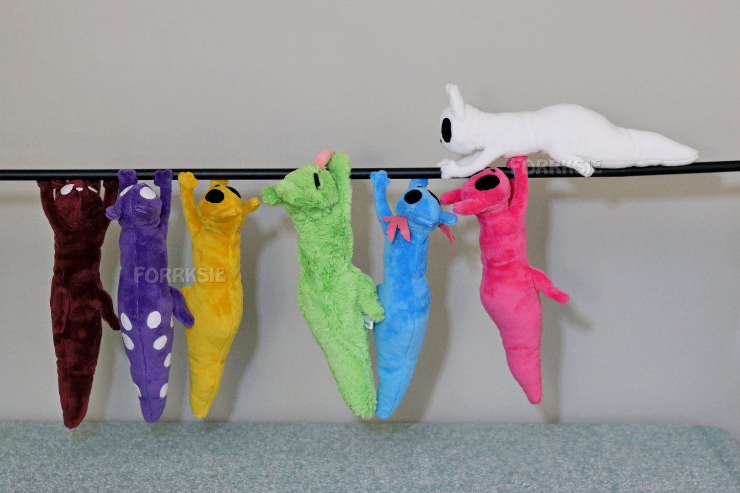 PRE-ORDER 13 inches weighted Slugcat plushie, Rain World, Downpour, with MAGNETS