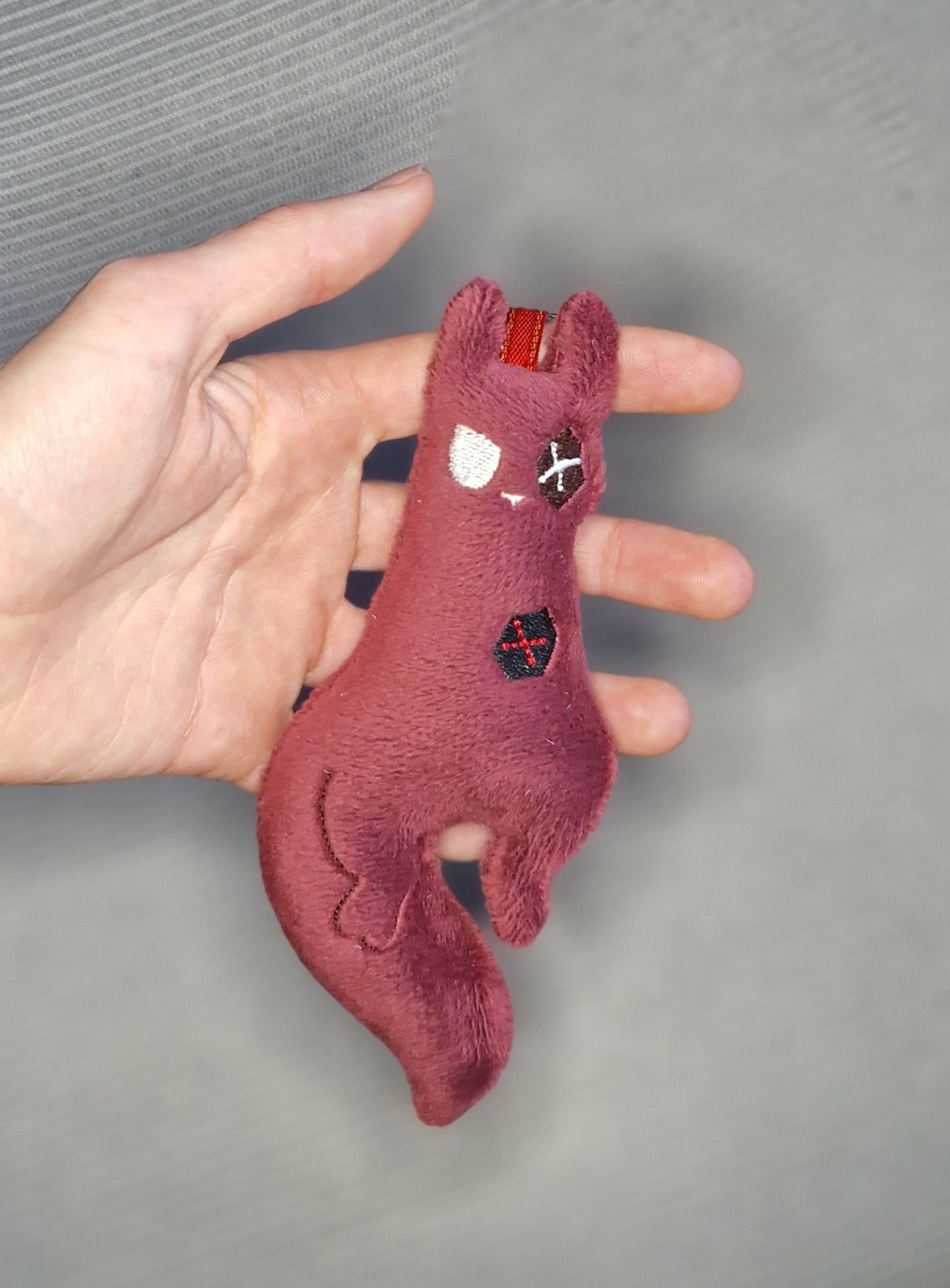 Charms Rain World, Slugcat keychains - READY TO SHIP
