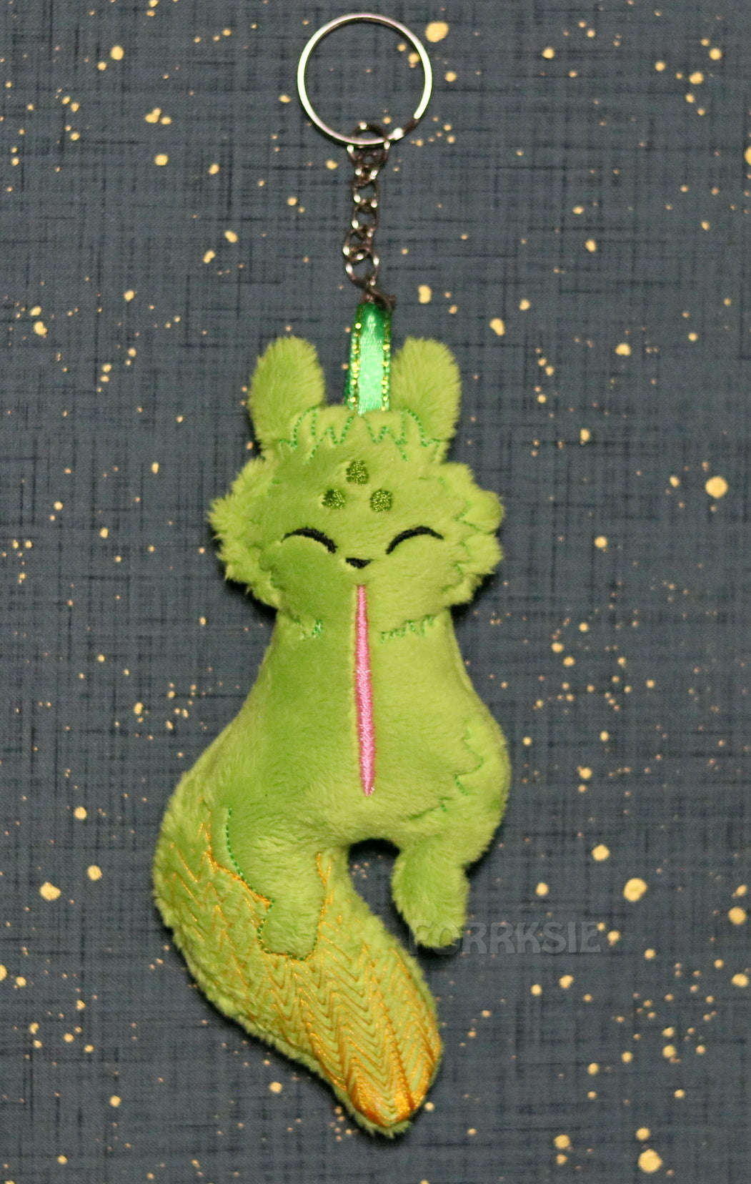 Charms Rain World, Slugcat keychains - READY TO SHIP