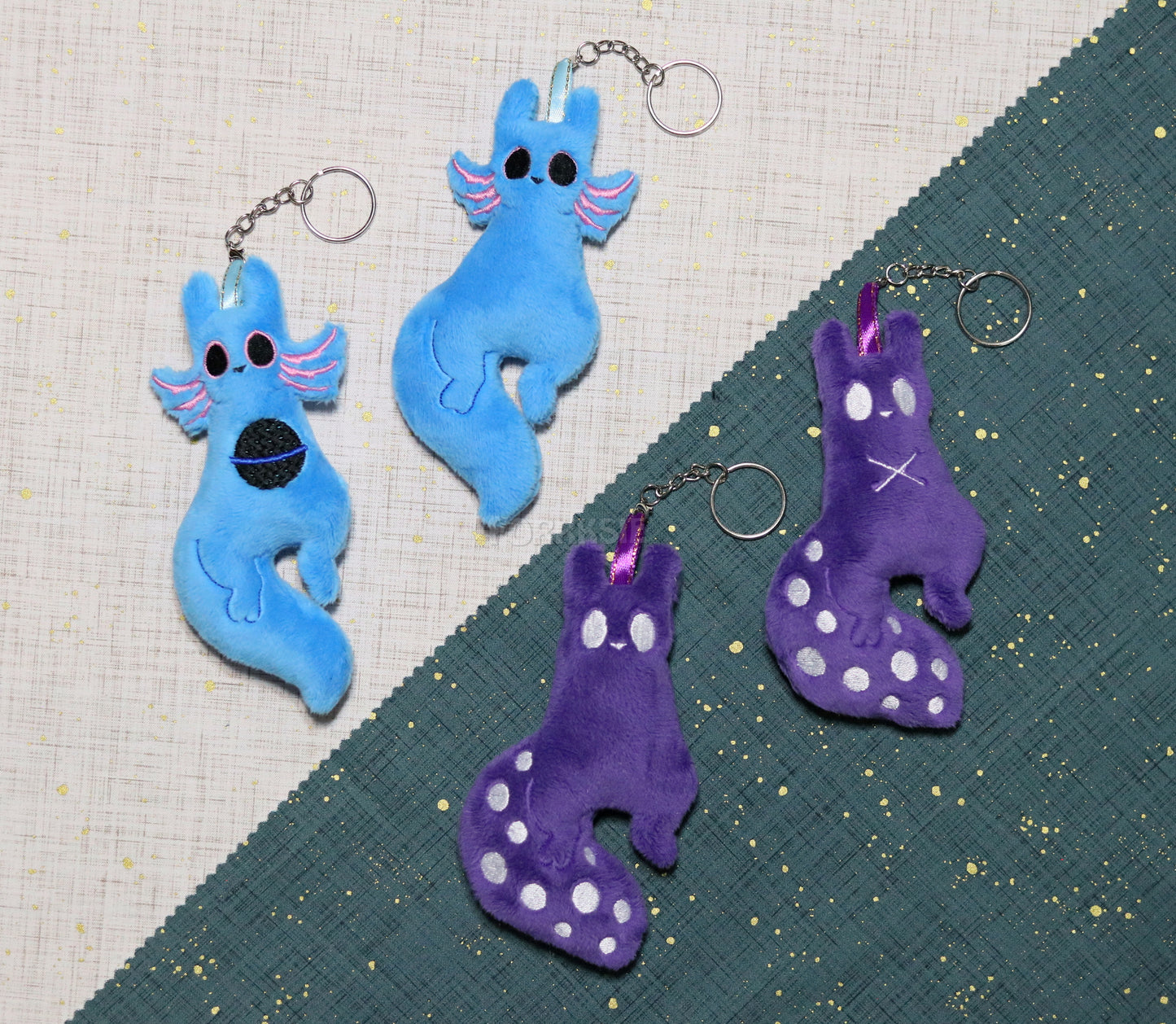 Charms Rain World, Slugcat keychains - READY TO SHIP