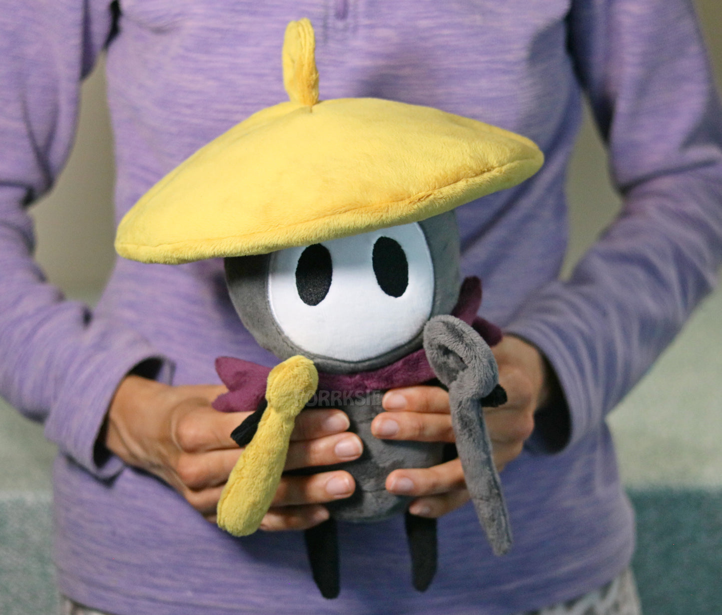 PRE-ORDER Sherma plush, 33cm/13" (with magnets)