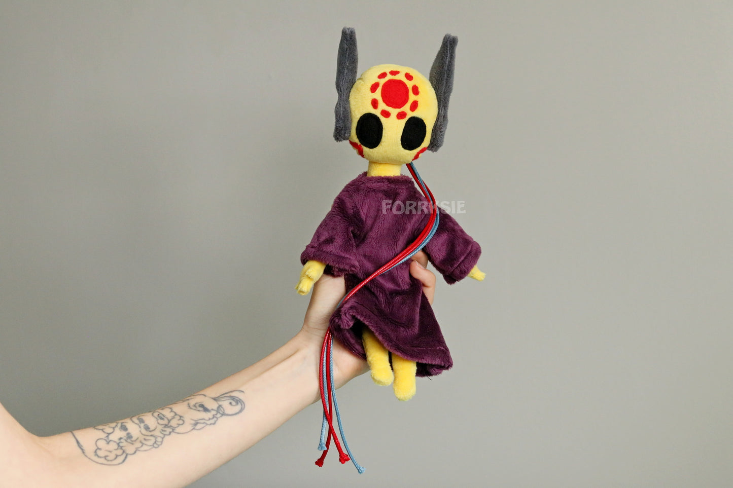 PRE-ORDER iterator plushie 11 inches, Rain World, Downpour, with MAGNETS