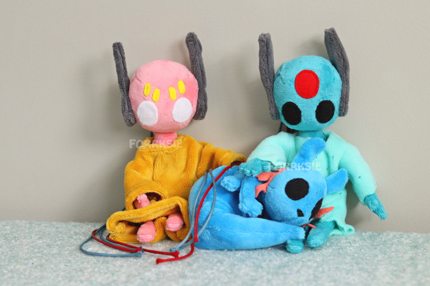 PRE-ORDER iterator plushie 11 inches, Rain World, Downpour, with MAGNETS