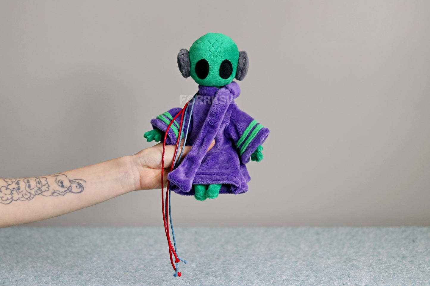 PRE-ORDER iterator plushie 11 inches, Rain World, Downpour, with MAGNETS