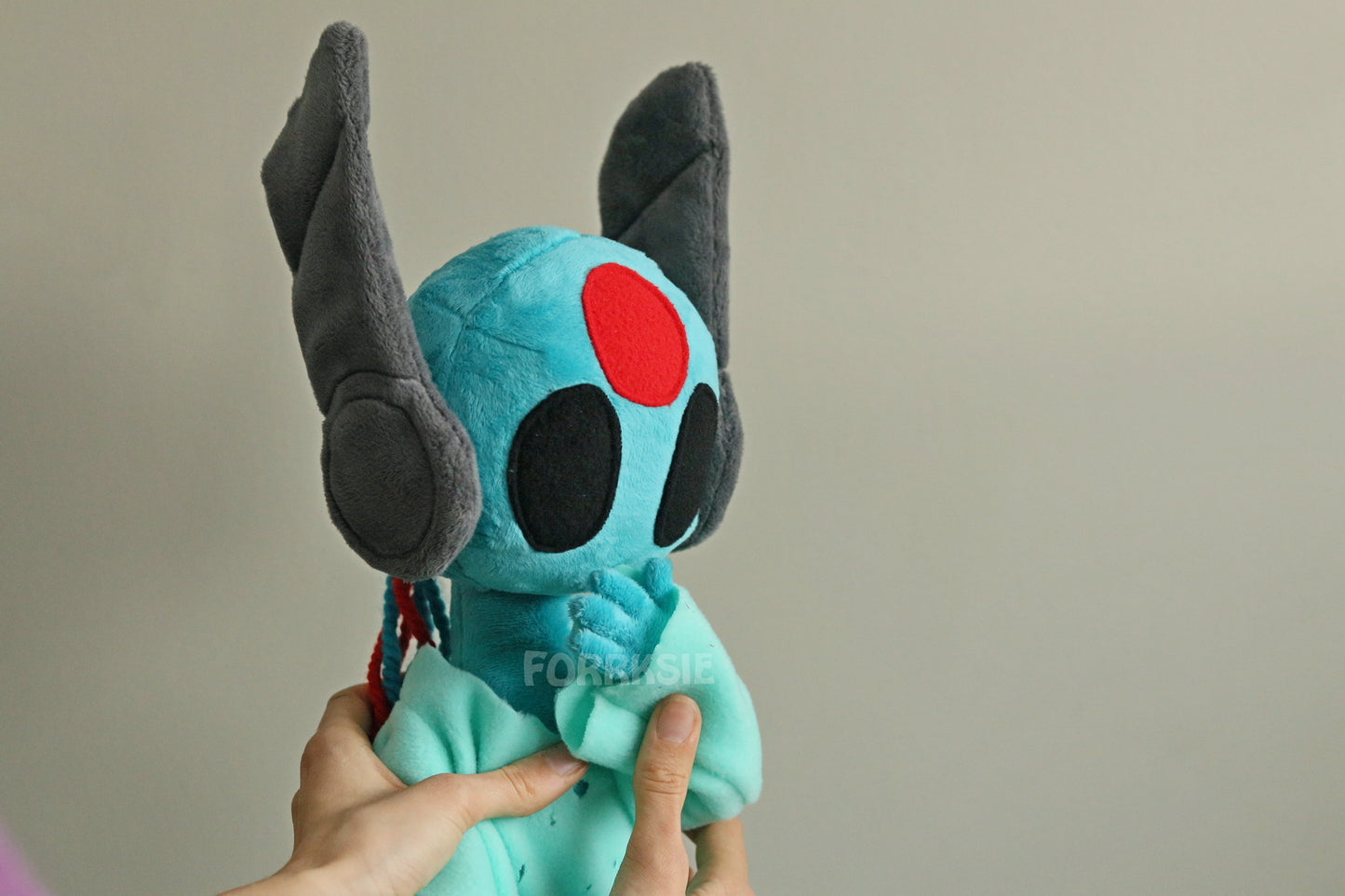 PRE-ORDER iterator plushie 57cm/22.5 inches, Rain World, Downpour, with MAGNETS