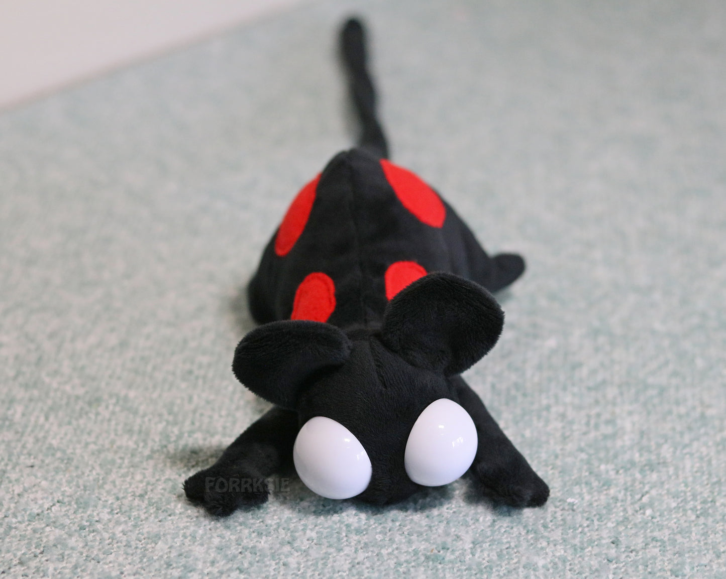 PRE-ORDER Lantern Mouse plushie, Rain World, with MAGNETS