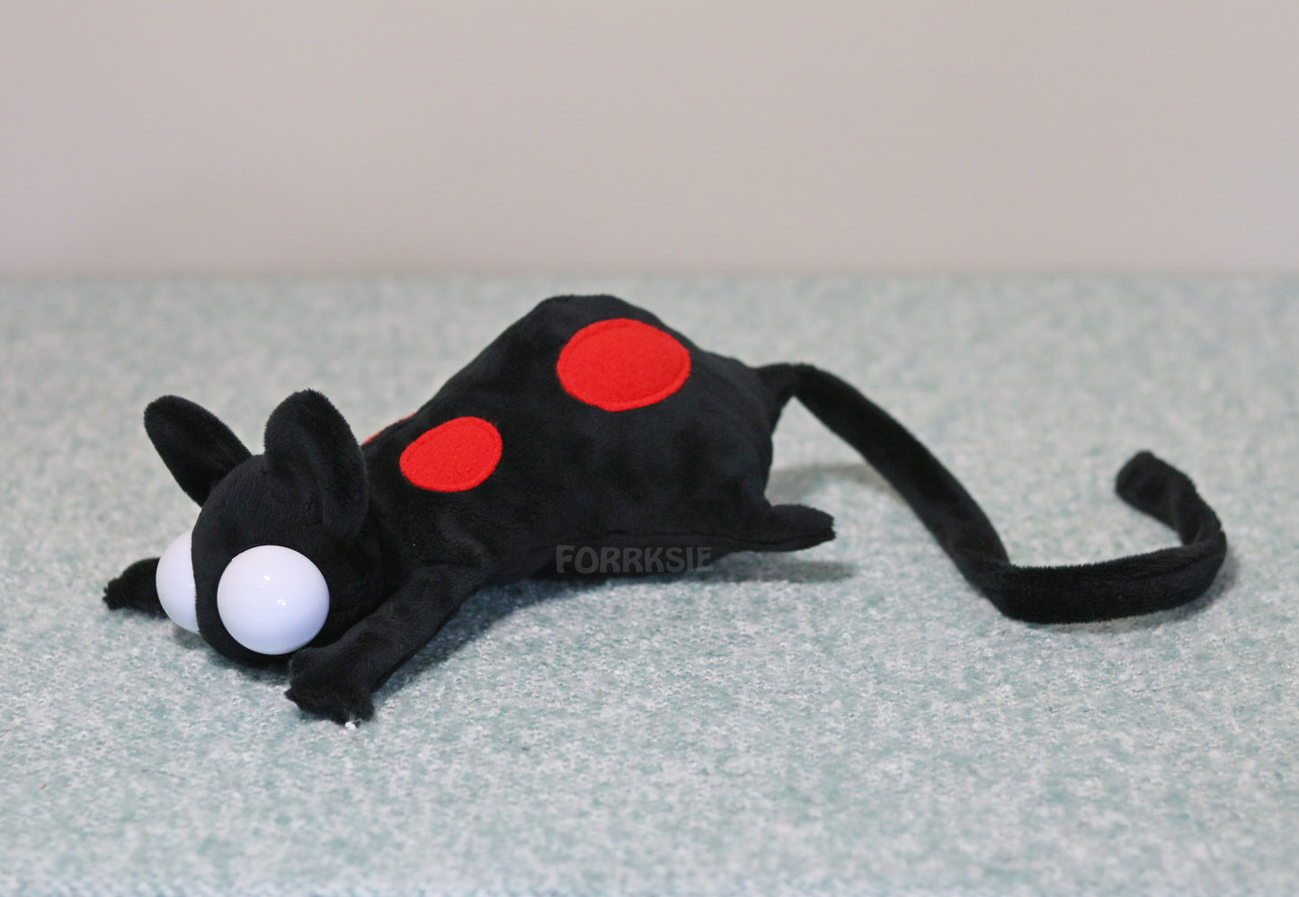 PRE-ORDER Lantern Mouse plushie, Rain World, with MAGNETS