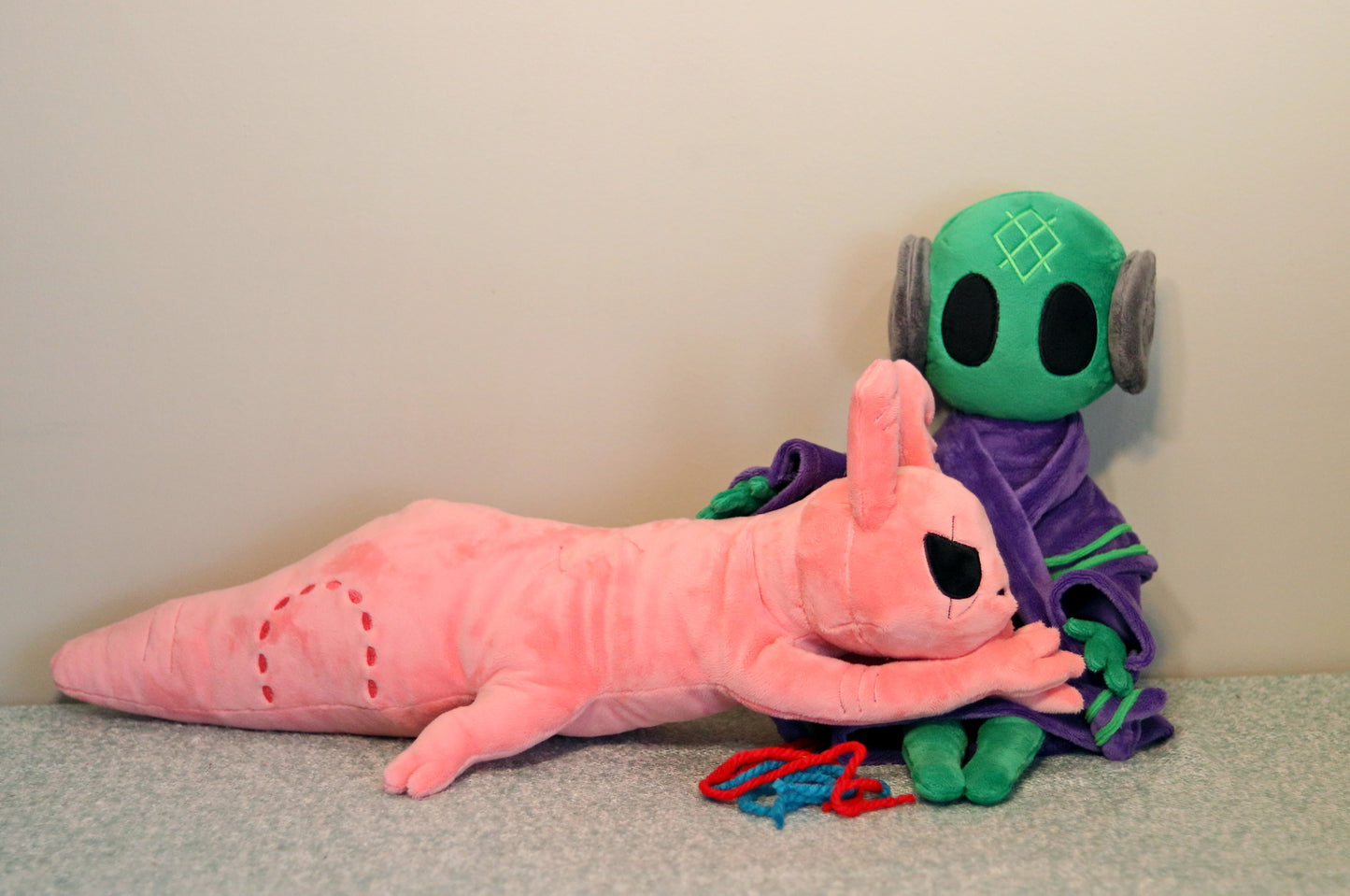 PRE-ORDER iterator plushie 57cm/22.5 inches, Rain World, Downpour, with MAGNETS