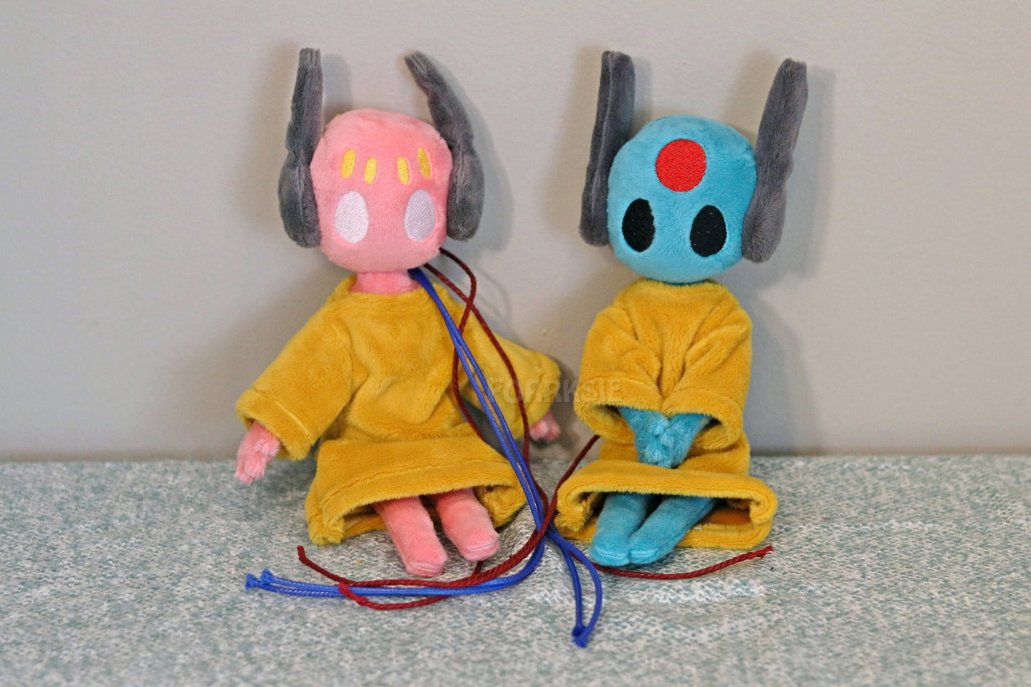 PRE-ORDER iterator plushie 11 inches, Rain World, Downpour, with MAGNETS