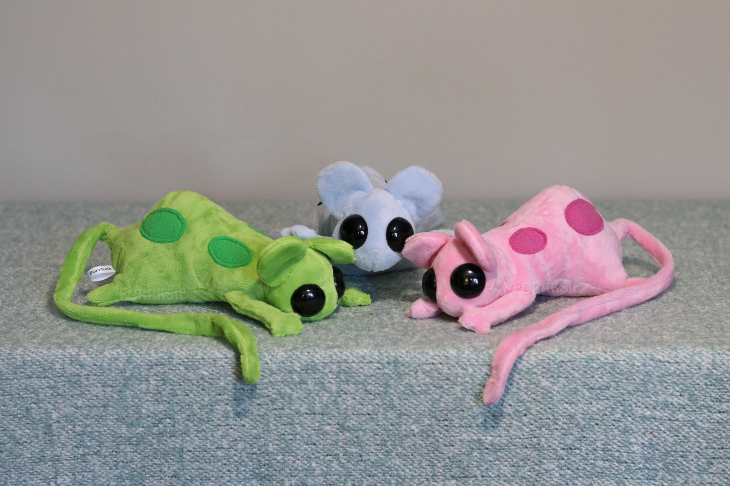 Lantern Mouse plushie, Rain World, with MAGNETS - READY TO SHIP