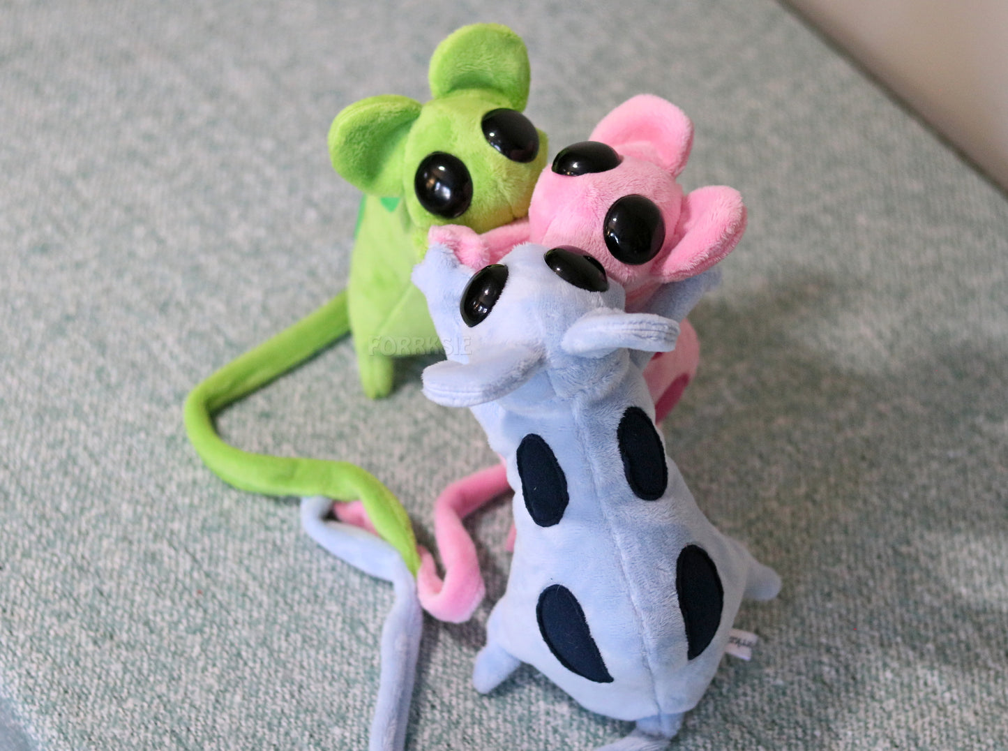 Lantern Mouse plushie, Rain World, with MAGNETS - READY TO SHIP