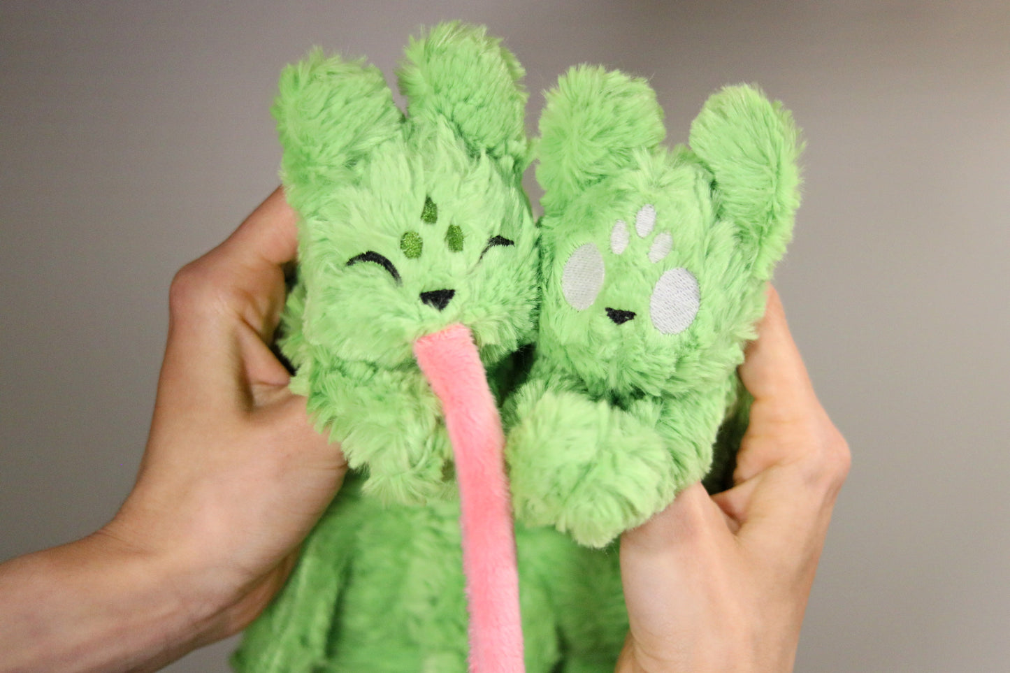 PRE-ORDER 13 inches weighted Slugcat plushie, Rain World, Downpour, with MAGNETS